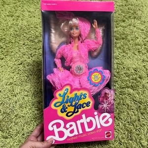 Barbie- Lights & Lace